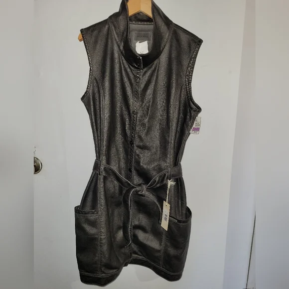 Diesel | Dresses | Nwt Diesel Italy Brown Fauxleather Snapbuttonclosure Highneckbelteddress Sz Xss | Poshmark Diesel | Dresses | Nwt Diesel Italy Brown Fauxleather Snapbuttonclosure Highneckbelteddress Sz Xss | Poshmark
